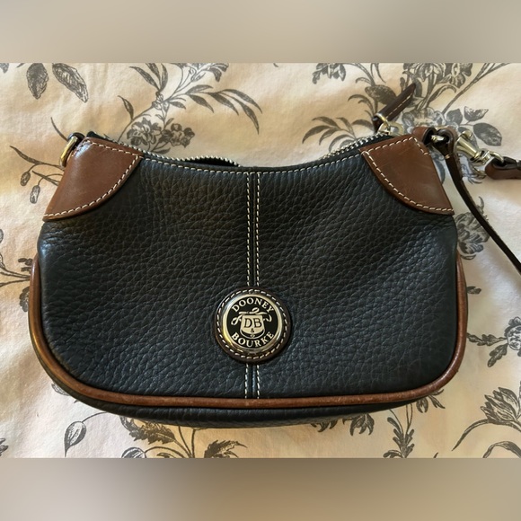 Vintage Dooney & Bourke pebbled leather wristlet very good condition - Picture 3 of 8